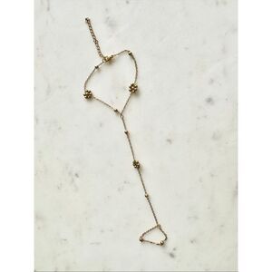 Gold flower color finger chain link bracelet
